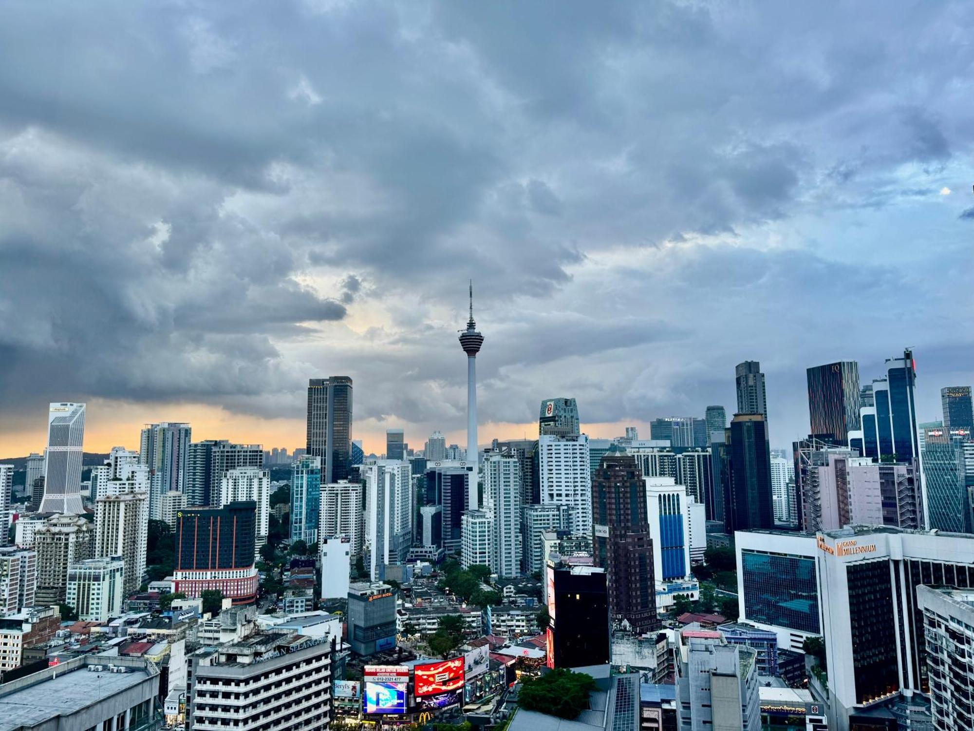 Klcc Suites At Axon By Skypool Kuala Lumpur Zewnętrze zdjęcie