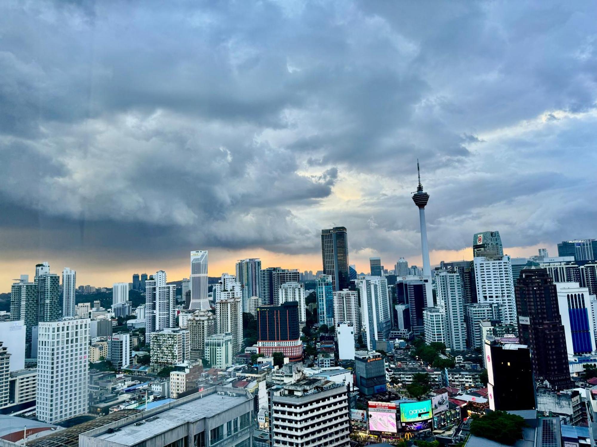 Klcc Suites At Axon By Skypool Kuala Lumpur Zewnętrze zdjęcie